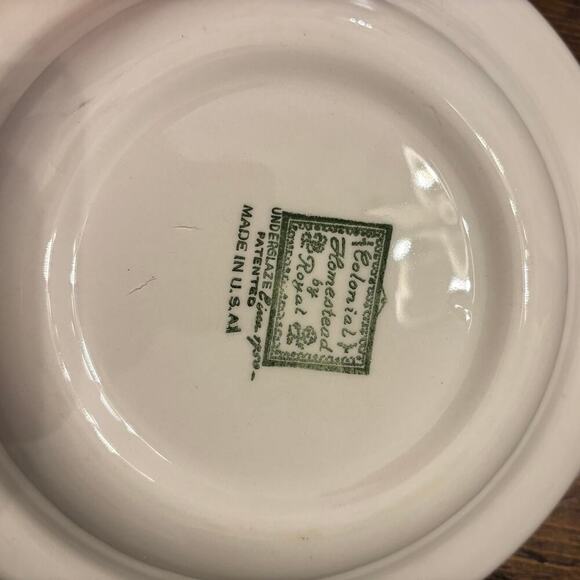 Vintage Set of 2 Royal Colonial Homestead Green 8 3/8" Rim Soup Bowls - Picture 3 of 7